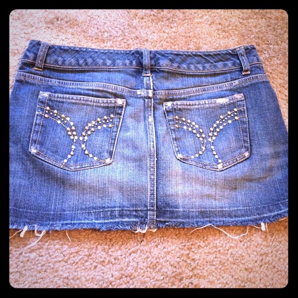 Denim pencil skirt with jewels